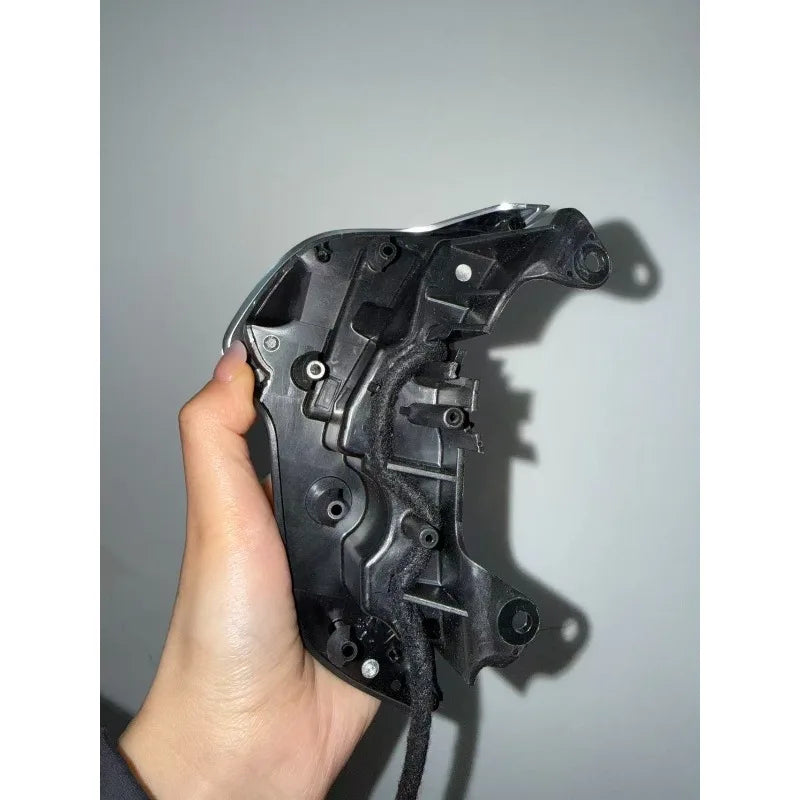 96720514ZD  Steering wheel multifunction switch for Citroen C4B7 DS4 Steering wheel multi-function switch