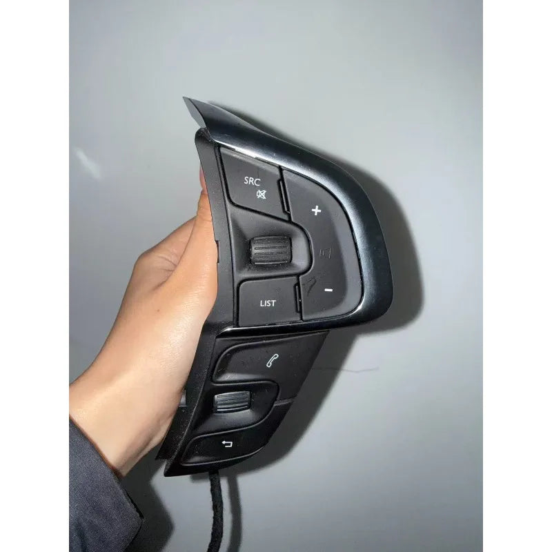 96720514ZD  Steering wheel multifunction switch for Citroen C4B7 DS4 Steering wheel multi-function switch